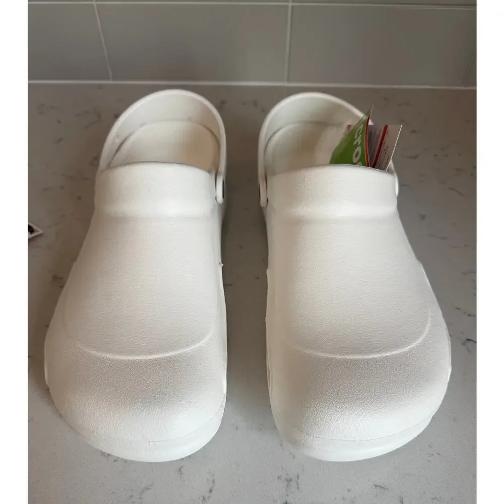 CROCS resistant all closed
